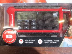 lot 88 image: Midland Emergency Compact Crank Radio