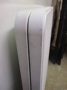 lot 104 image: Plastic Folding Table