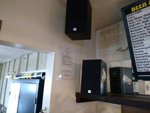lot 40 image: (2) JBL G40 Speakers...