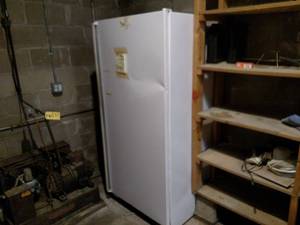 lot 12 image: Heavy Duty Commercial Freezer, Appr...