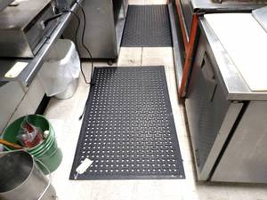 lot 57 image: (2) Anti Fatigue Floor Mats, 32x53....