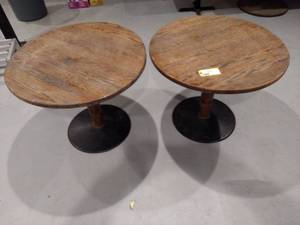 lot 71 image: (2) Tables, 36...