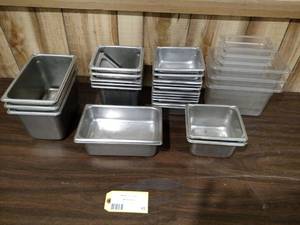 lot 85 image: Asstd Cambro Tubs...