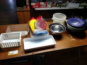 lot 179 image: Bowls, Tubs, & Misc...