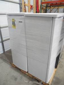 lot 58 image: PALLET LOT OF FRIDGES AND FREEZERS