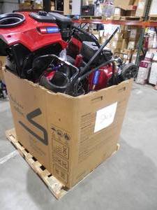 lot 21 image: PALLET LOT OF TORO SNOWBLOWERS FOR PARTS OR REPAIR