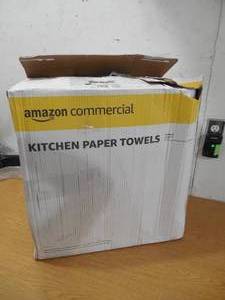 lot 81 image: 28 ROLLS OF COMMERCIAL PAPER TOWELS