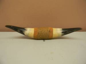 lot 27 image: VINTAGE MOUNTED STEER HORNS - LONGHORN BULL COW - APPROX 14 - NICE - SEE PICTURES
