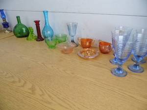 lot 7 image: Carnival Glass - Depression Glass