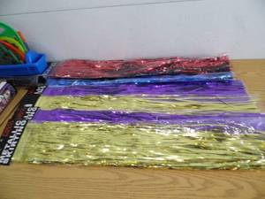 lot 35 image: Metallic Table Skirting - Toys - Puzzles
