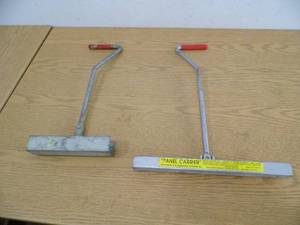 lot 45 image: Lot of 2 Panel Carriers