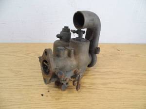 lot 65 image: Vintage Carburetor