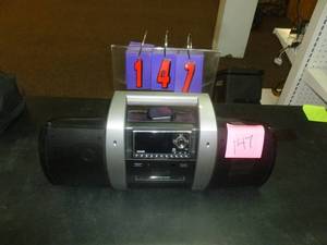 lot 147 image: Sirius Boom Box Satellite Radio. As shown. SEE TERMS