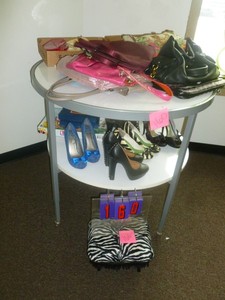 lot 160 image: Table full of shoes & bags. Size 8 12 & 9. As shown. SEE TERMS