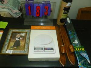 lot 183 image: Digital kitchen scale & misc. As shown. SEE TERMS