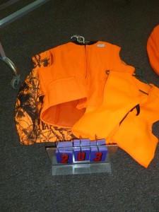 lot 203 image: Assorted Hunting clothes. Size XL & 2 XL. As shown. SEE TERMS