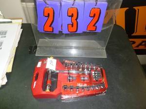 lot 232 image: Husky 14 Drive socket set. As shown. SEE TERMS