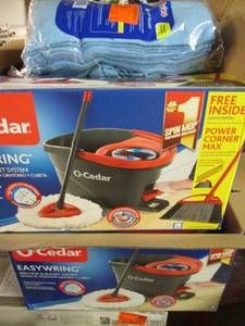 lot 102 image: O Cedar (2) Buckets Only With Pac...