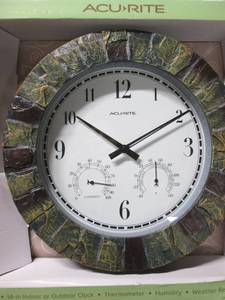 lot 106 image: 14 IndoorOutdoor Slate Finish Wal...