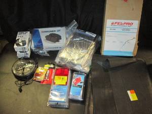 lot 169 image: Disc Brakes (ZD1304), Spark Plug, F...