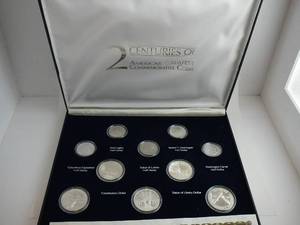 lot 52 image: 2 Centuries of Americas Greatest Commemorative Coins