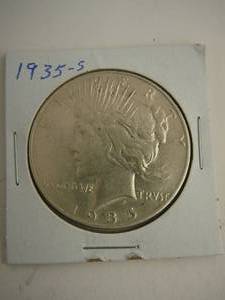 lot 76 image: 1935s Peace Silver Dollar