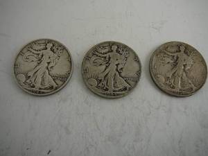 lot 102 image: 3 - Walking Liberty Half Dollars 1942s, 1944s, 1937