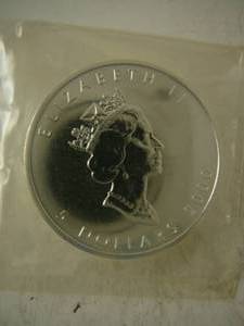 lot 109 image: Elizabeth II .999 1 oz Fine Silver