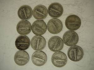 lot 136 image: 15 - Mercury Dimes