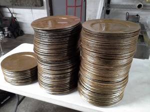 lot 135 image: Lot of (Approximately 225) Gold Colored Charger Plate 13in.