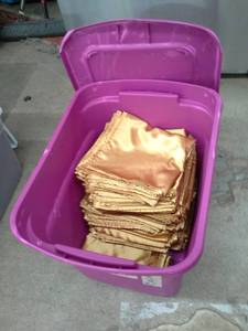lot 170 image: Lot of (199) Gold Satin Napkins 20x20in.