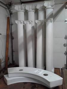 lot 164 image: Lot of (8) Quarter Circle Colonnade Roman Columns