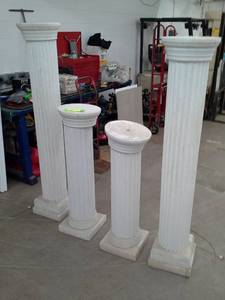 lot 319 image: Lot of (4) Unlighted and Lighted Roman Columns