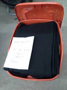 lot 325 image: Lot of (20) Black Polyester Tablecloths 120in. Round