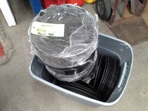 lot 387 image: Lot of (Approximately 150) Black Plastic Dcor Plates