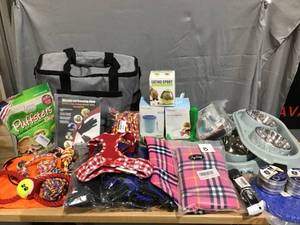 lot 8 image: DOGGY Lot -  Mixed lot of dog toys, leashes, grooming, harness, paw wash, treat toys, flea collars for Medium to Large dogs- Over 30 items of dog related products