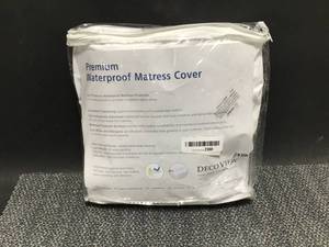 lot 42 image: Waterproof Matress Cover Full, Bamboo Cotton Terry