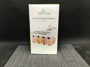 lot 69 image: Lot Of 4 Food Storage Containers
