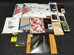 lot 71 image: Mixed Lot Of Screen Protectors and Cellphone Cases