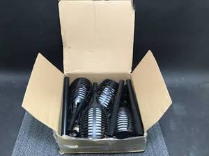 lot 83 image: Lot Of 4 Solor Powered Re-Chargable Walkway Lighting
