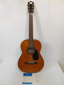 lot 28 image: Nice Vintage SATURN Acoustic Guitar - Made in Japan