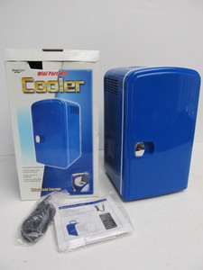 lot 97 image: New in Box Portable Mini Cooler