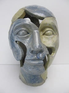 lot 126 image: Unusual Vintage Stoneware Head Sculpture