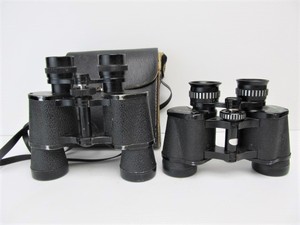 lot 135 image: 2 Pairs of Vintage SELSI Binoculars
