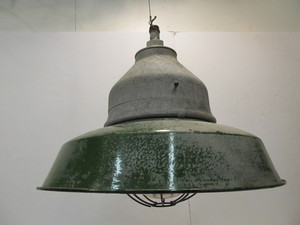 lot 150 image: LARGE Vintage Industrial Service Station Porcelain Light Fixture wExplosion Proof Cage
