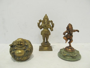 lot 174 image: 3 Vintage Brass Deity Figures - Buddha & Ganesha