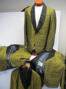 lot 180 image: Matching Set of 4 Vintage 1950s Big Band Towncraft Suit Jackets