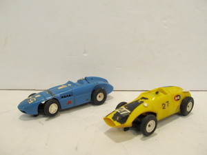 lot 227 image: Vintage Gilbert Auto-Rama Slot Car Set wOrig Box