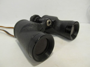 lot 229 image: Pair of Vintage BURTON Binoculars wLeather Case