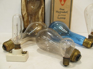 lot 235 image: Group of Early Light Bulbs 